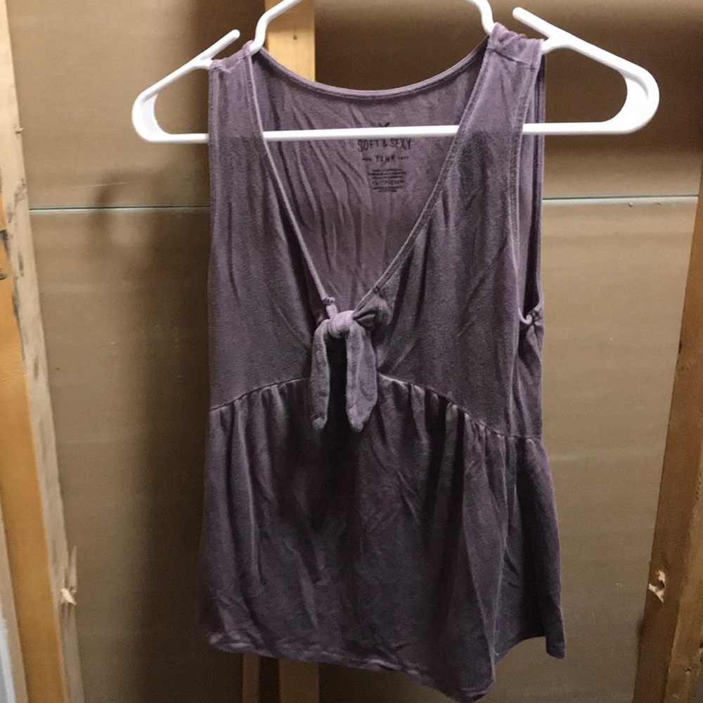 American Eagle peplum tank top.